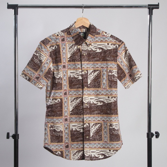 Reyn Spooner Other - Reyn Spooner Molokai to Oahu Tailored Shirt